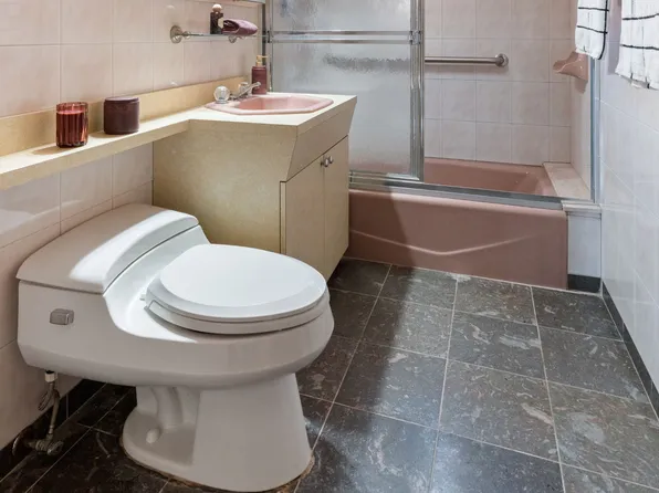 25-40 31st Avenue image 18 of 24