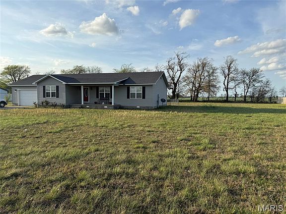 2nd image of 118 Heartland Dr