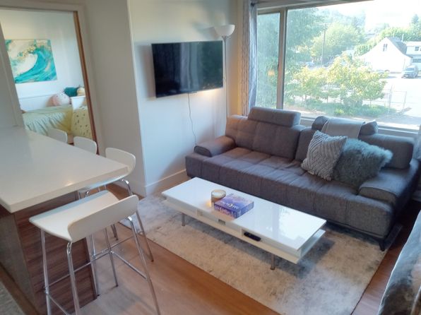 812 S 4th St APT 1