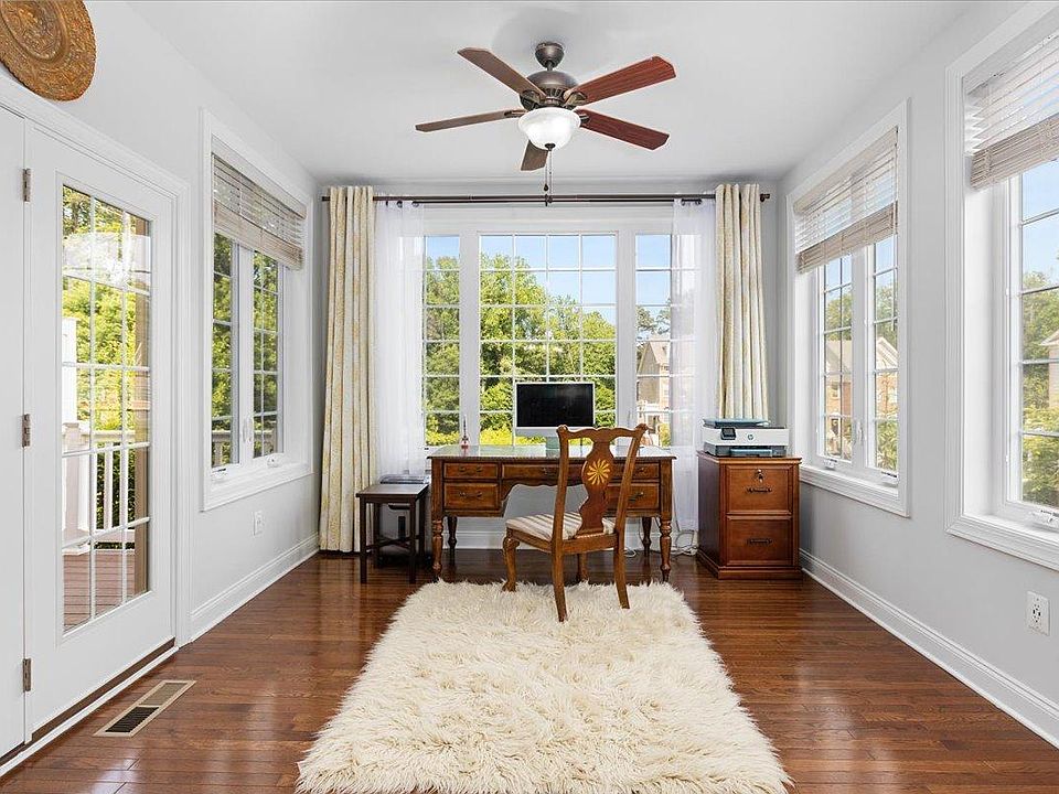 1st image of 8513 Pine Springs Dr