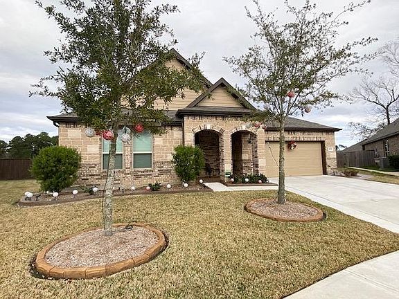 2nd image of 10311 Eagle Hollow Dr