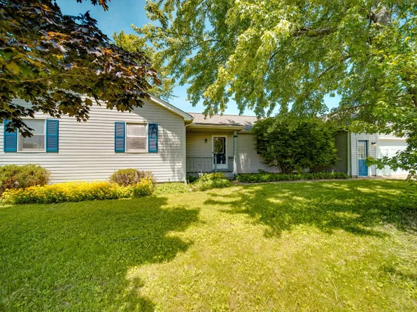 11100 E Law Rd, North East, PA 16428
