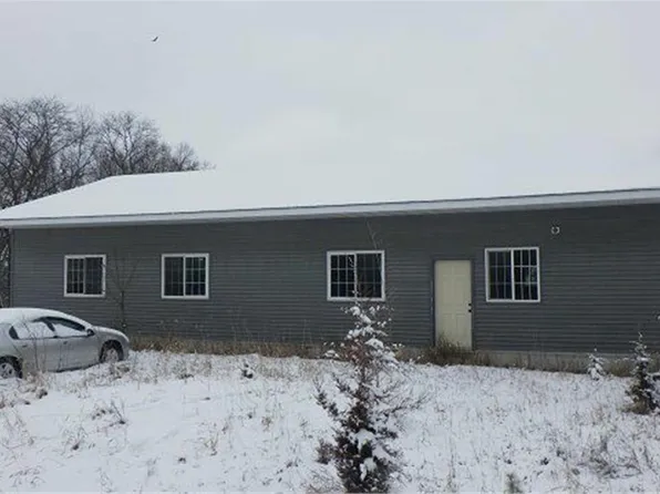 2451 Grand Ave, Waverly, IA 50677