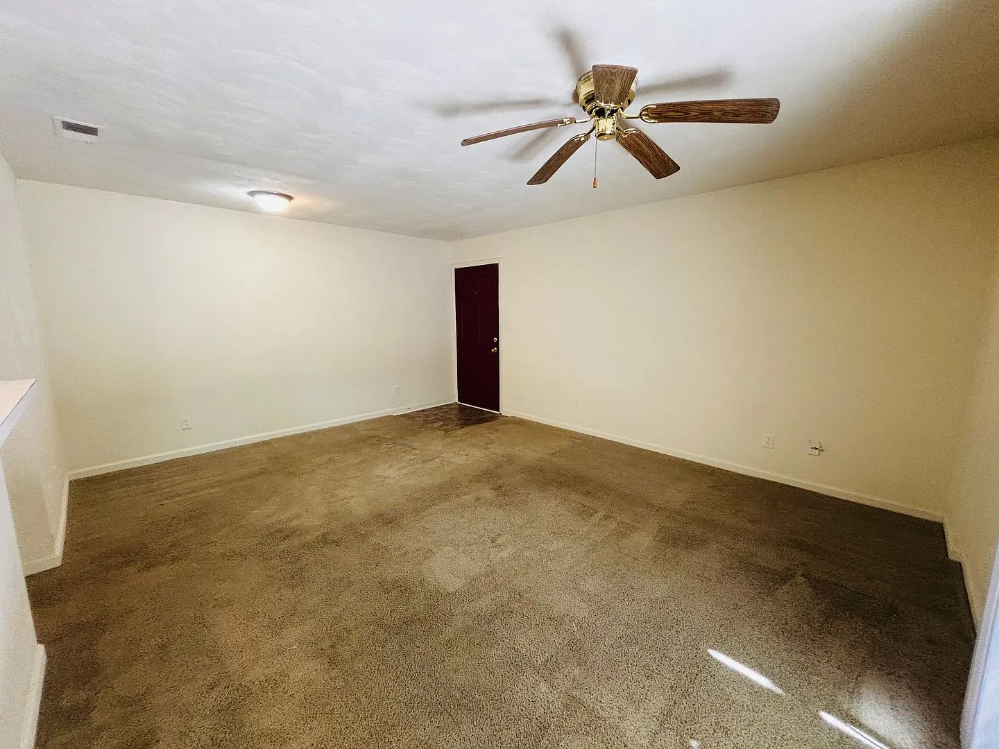 3 Bedroom 2 Bath Condo — Photo 3
