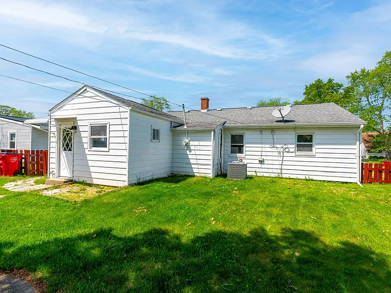 2857 Woodgrove Dr — Photo 25