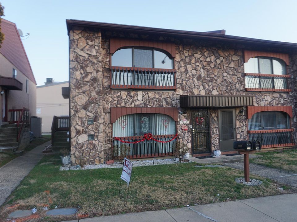 1st image of 7815 Bradford St #B