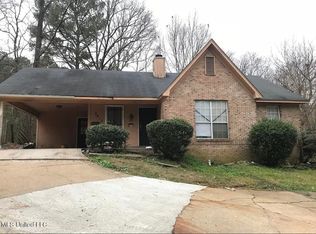 2813 Brookwood Dr, Jackson, MS 39212