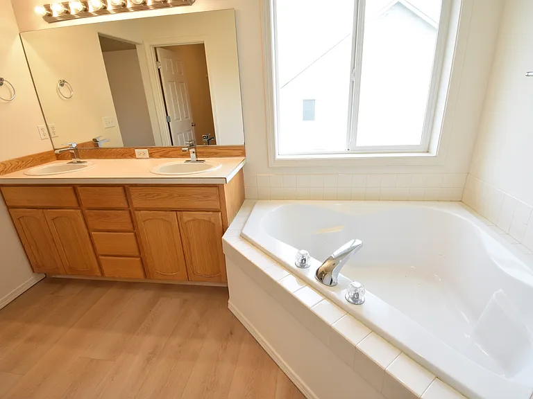 4009 NE 165th Ave — Photo 15