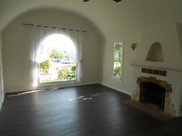 9139 W 25th St, Los Angeles, CA 90034