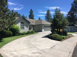 1000 SE Teakwood Dr, Bend, OR 97702