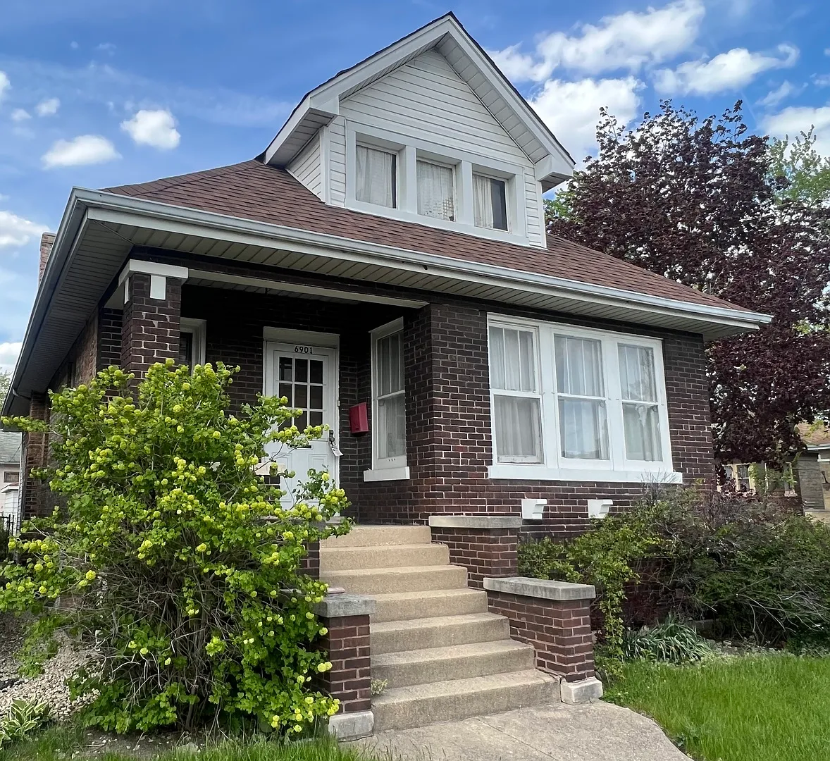 6901 29th Pl photo 1