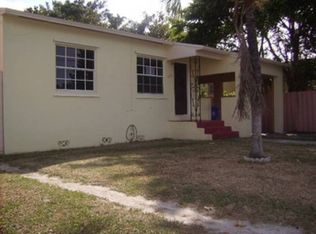 2920 SW 1st St, Miami, FL 33135