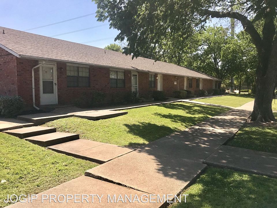 1st image of 208 S 11th St #104