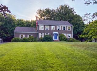 22 Fredric Ln, Mansfield, MA 02048