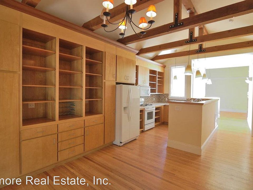 1st image of 1625 20th St #8626384