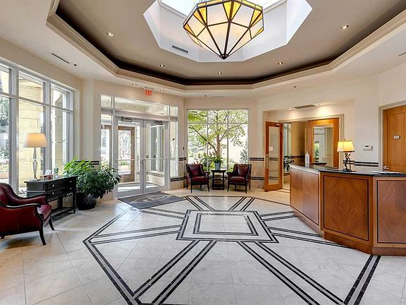 4th image of 600 N Princeton Way SW #404