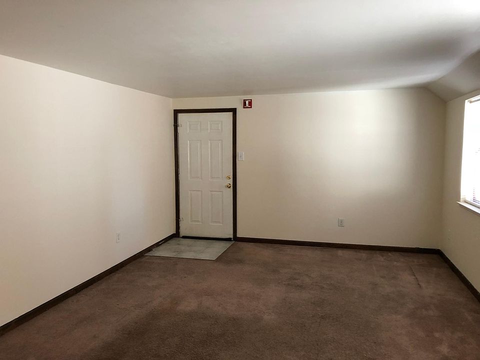 2nd image of 1234 S Hancock St #2