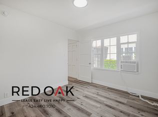 2417 W Vernon Ave #2421-1/2, Los Angeles, CA 90008
