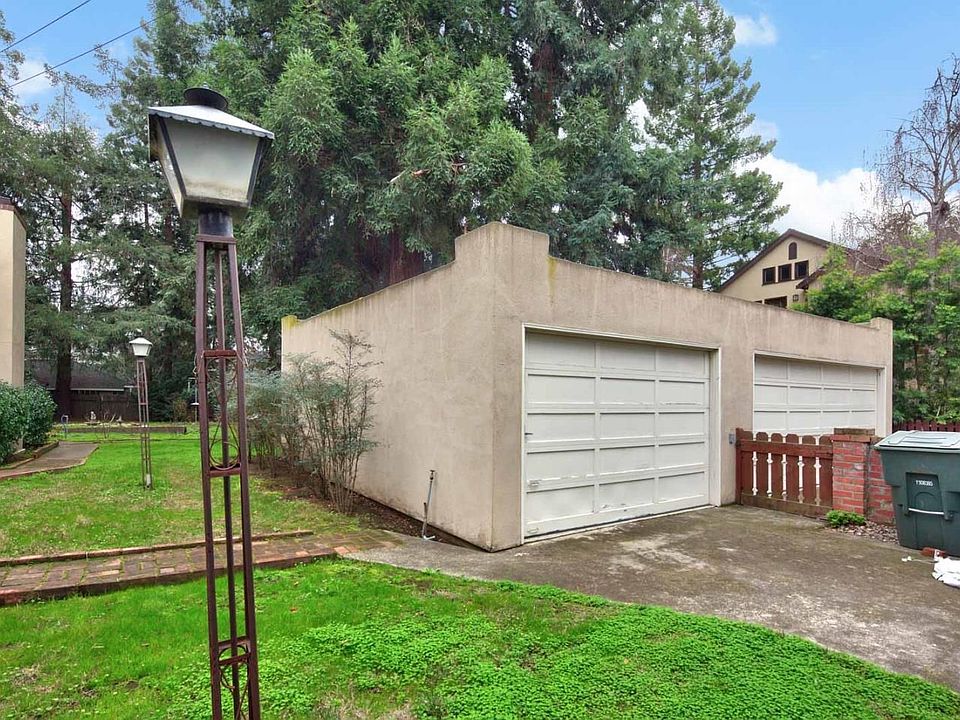 1st image of 846 Lytton Ave