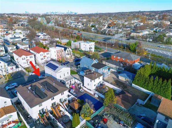 74 Sumner Avenue image 26 of 28