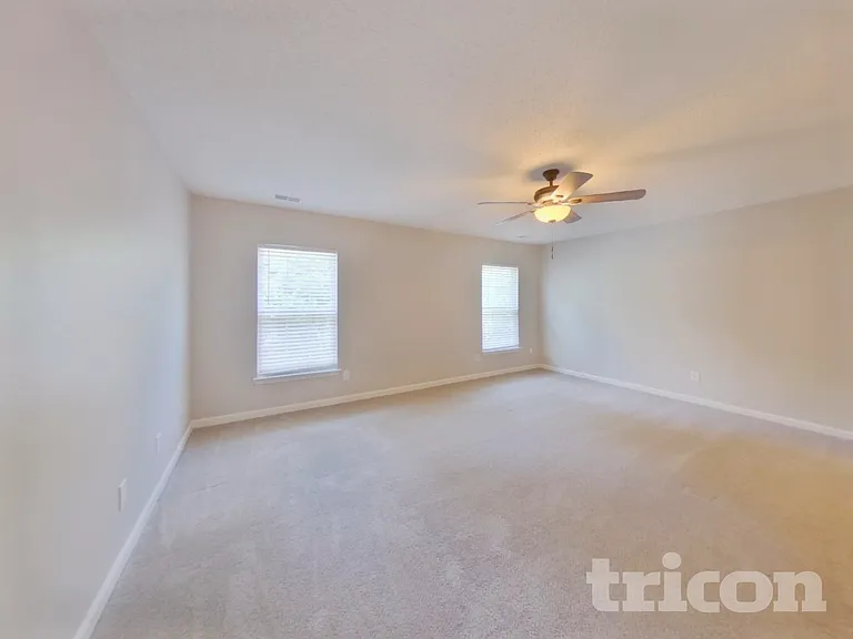 164 Pacific Ave — Photo 8