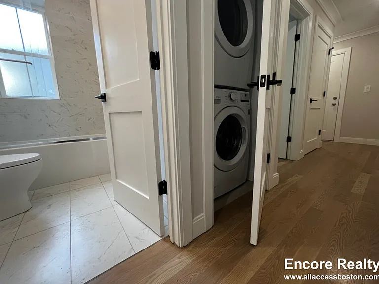 42 Englewood Ave #3 — Photo 13