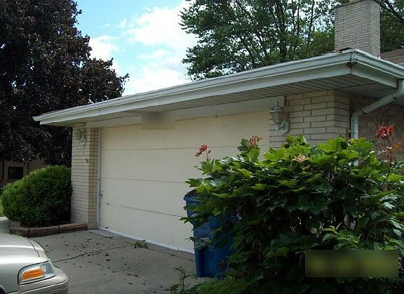 3rd image of 16920 Ingleside Ave