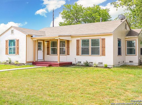 2nd image of 2439 W MISTLETOE AVE