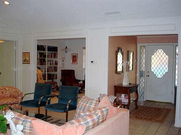 2nd image of 7402 Arbor Oaks Dr