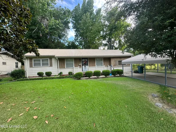 205 W 13th St, Yazoo City, MS 39194