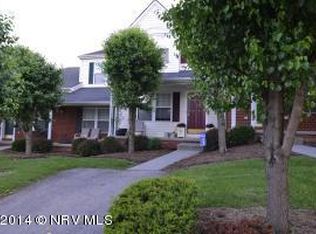 185 Willow Oak Dr, Christiansburg, VA 24073
