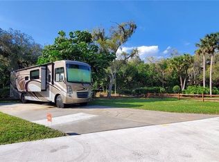283 Foal Dr, Lake Wales, FL 33898