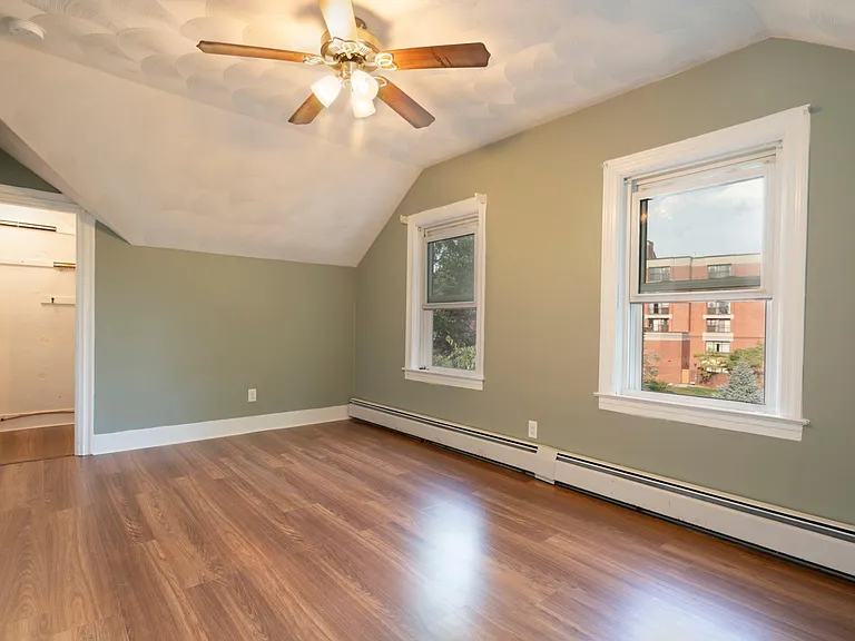 590 River Ave #2 — Photo 28
