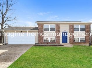 2916 Sean Pkwy, Saint Louis, MO 63129