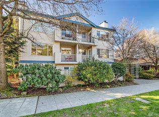 2727 Franklin Ave E, Seattle, WA 98102