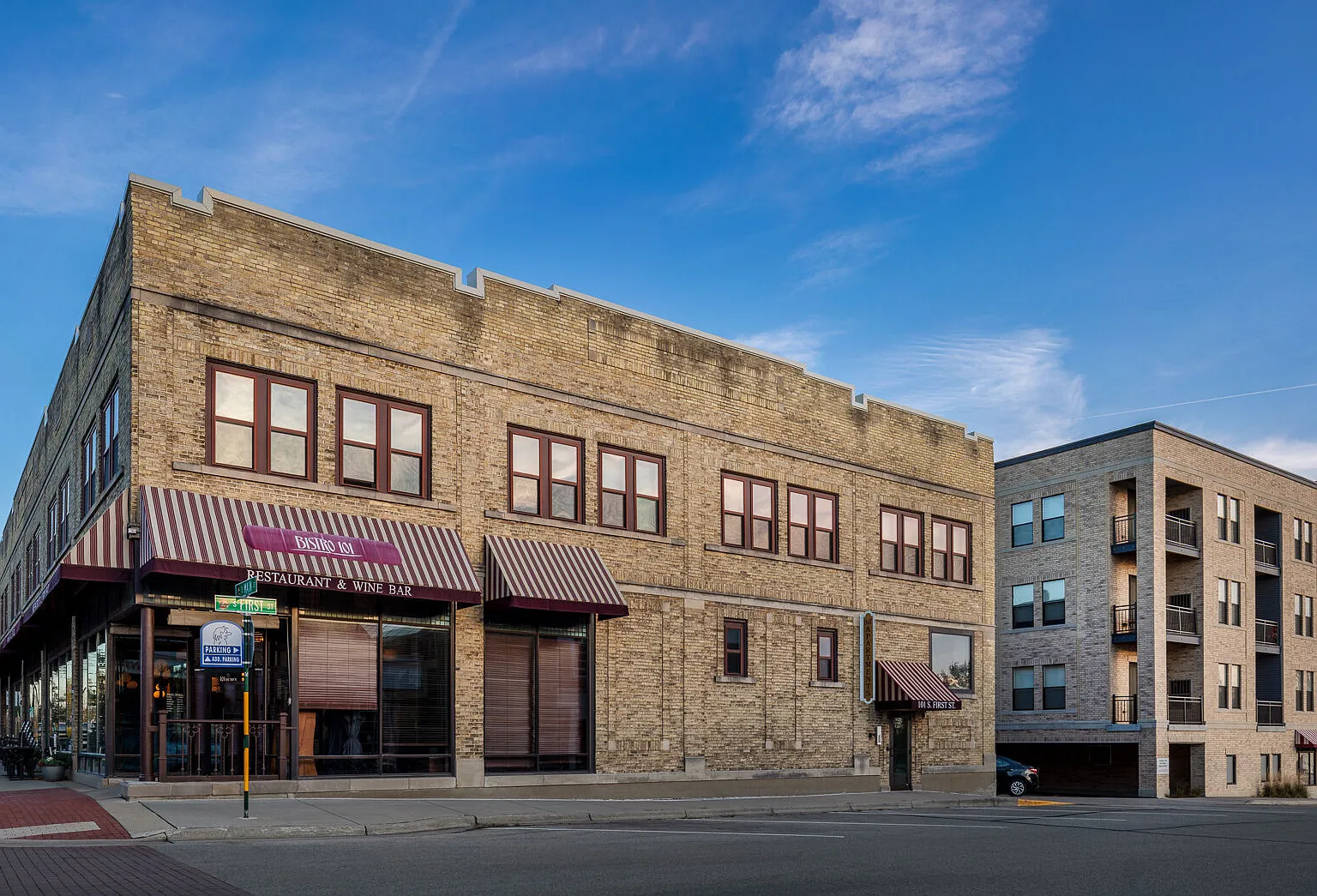 Hoff Mall and Hoff Apartments — Photo 3