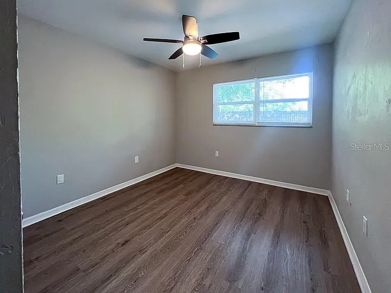 7420 SW 42nd Pl #D — Photo 10