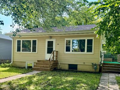 1010 10th Ave S, Grand Forks, ND, 58201