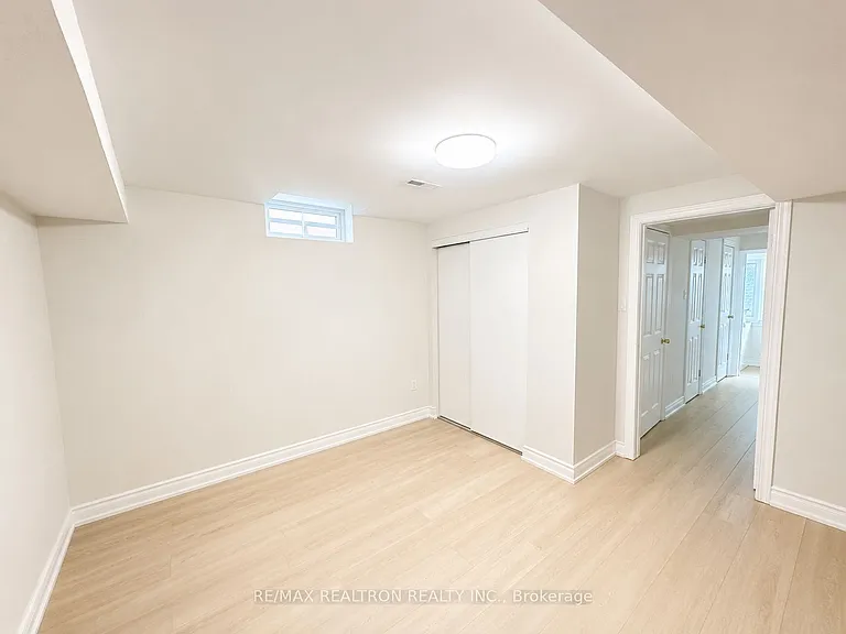 9 Captain Francis Dr #BASEMENT — Photo 5