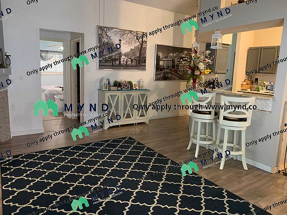 3rd image of 6922 Sunriver Dr