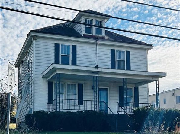 210 W Main St, Uniontown, PA 15401