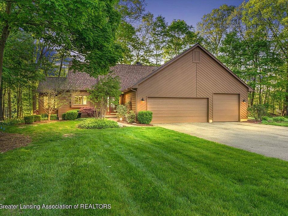 1st image of 12895 Oneida Woods Trl