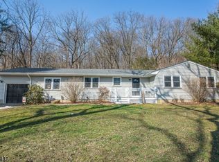 109 Bowerstown Rd, Washington, NJ 07882