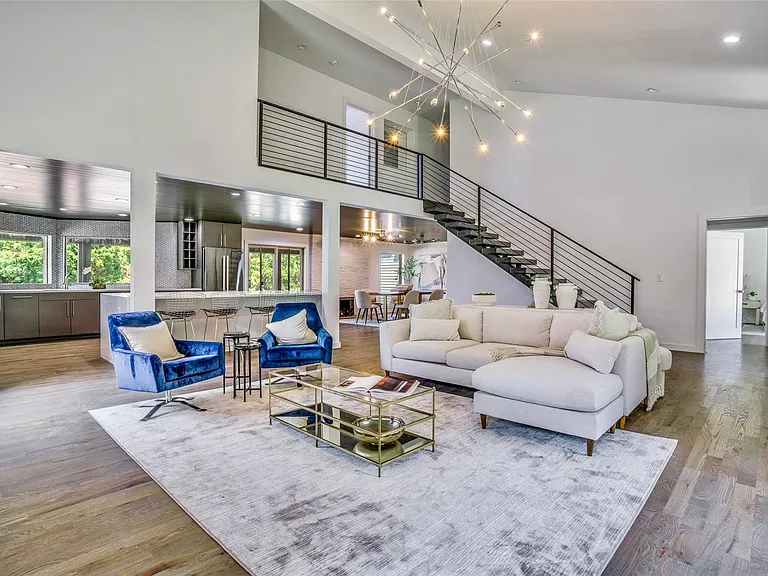 1408 S Alamo Rd — Photo 16