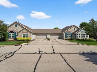 845 Birchwood Trl, Sun Prairie, WI 53590