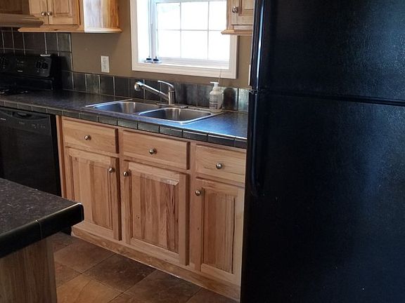 4th image of 9365 Heritage Dr
