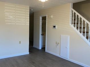 1444 Oakwood Dr #C, Greenville, MS 38701