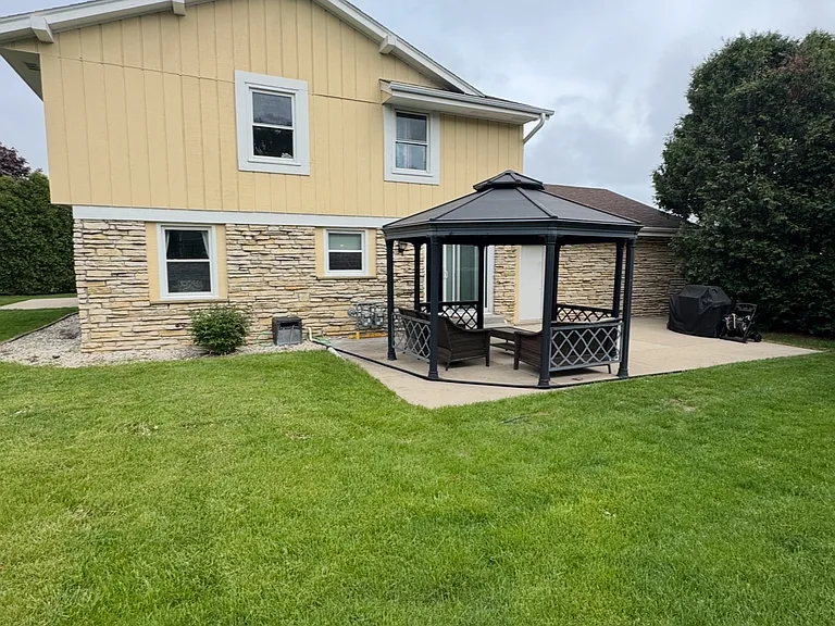 16640 Dane Ct W — Photo 31