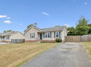 943 Princeton Dr, Clarksville, TN 37042