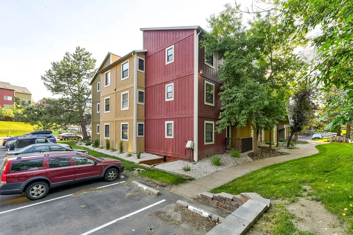 2867 Sundown Lane #105 Parking - 2867 Sundown Lane #105